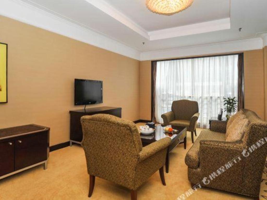 Qingdao Blue Horizon Hotel Laoshan Esterno foto