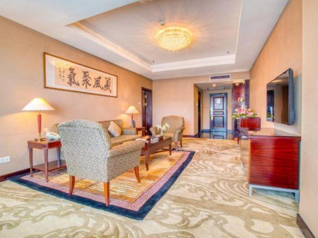 Qingdao Blue Horizon Hotel Laoshan Esterno foto