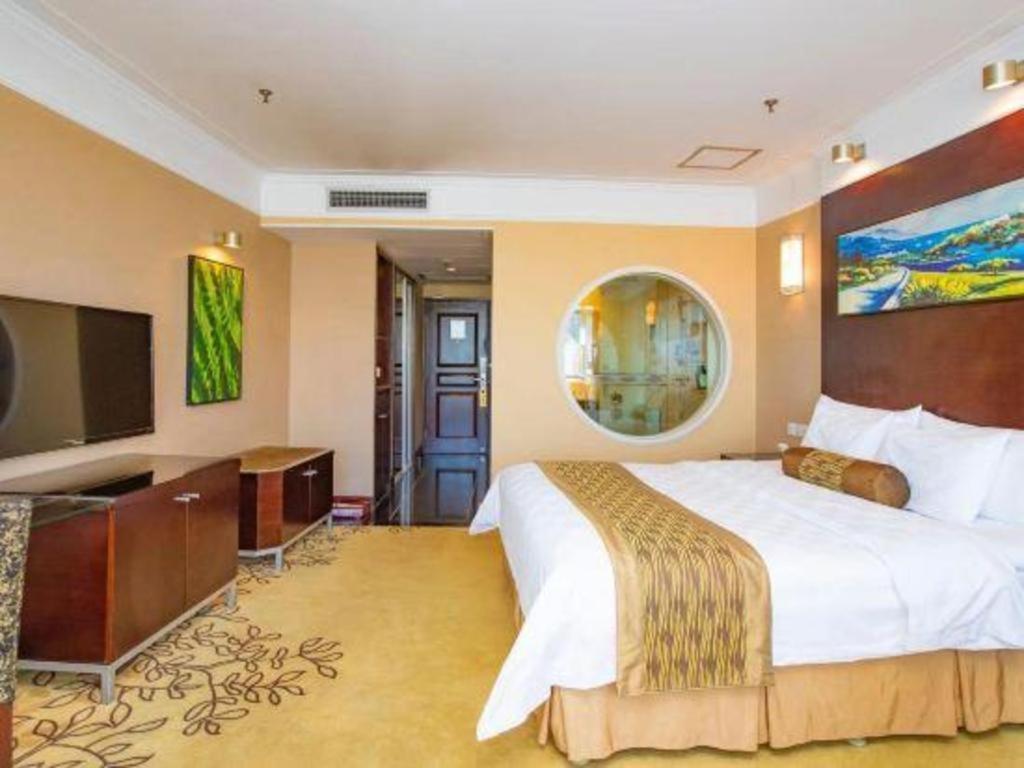 Qingdao Blue Horizon Hotel Laoshan Esterno foto